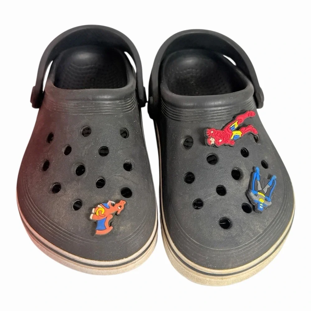 Crocs‎ Bayaband Clog Black with Jibbits Size 12Y